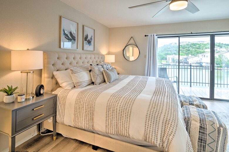 Waterfront Townhome on Lake LBJ - Horseshoe Bay, Texas