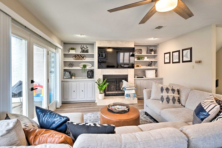 Waterfront Townhome on Lake LBJ - Horseshoe Bay, Texas