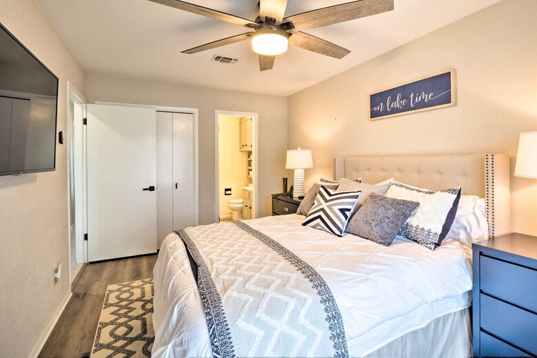 Waterfront Townhome on Lake LBJ - Horseshoe Bay, Texas