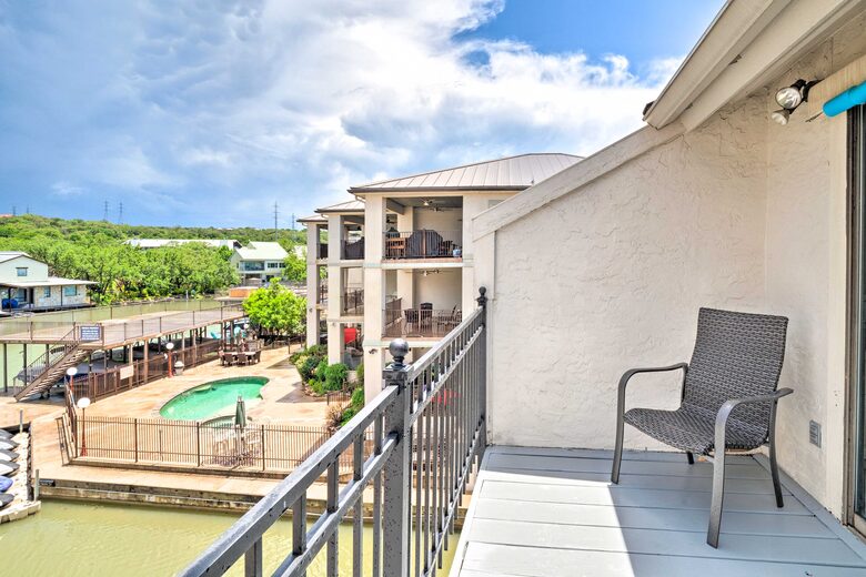 Waterfront Townhome on Lake LBJ - Horseshoe Bay, Texas