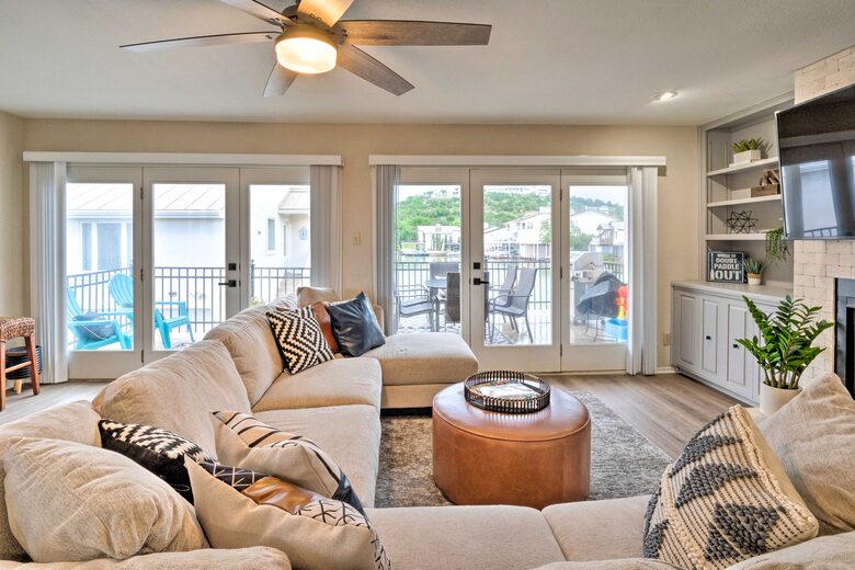 Waterfront Townhome on Lake LBJ - Horseshoe Bay, Texas