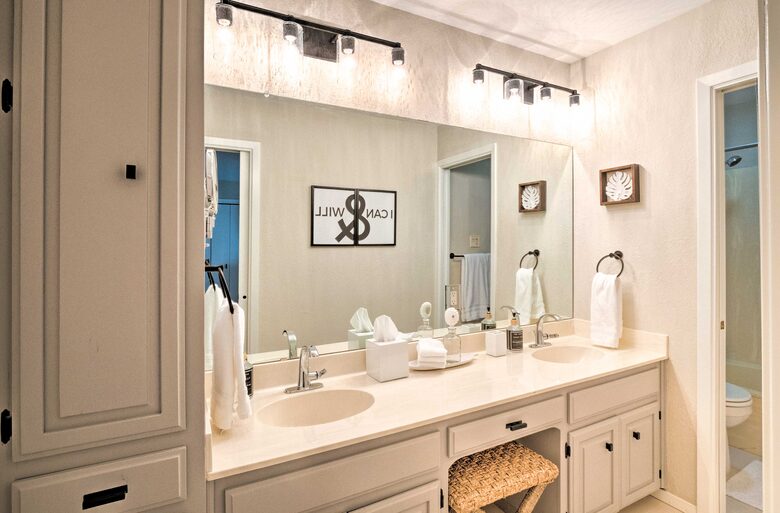 Waterfront Townhome on Lake LBJ - Horseshoe Bay, Texas