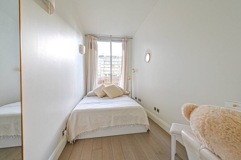Gorgeous Flat In The Heart Of Paris - Paris, France