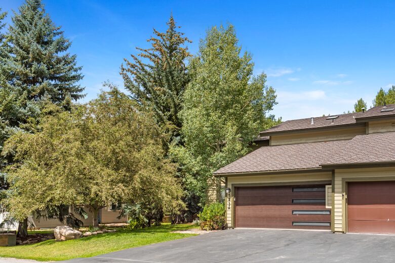 Modern 4BR Duplex | On Golf Course | Minutes to Beaver Creek + Vail - Avon, Colorado