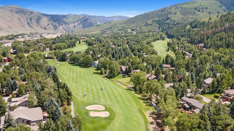 Modern 4BR Duplex | On Golf Course | Minutes to Beaver Creek + Vail - Avon, Colorado