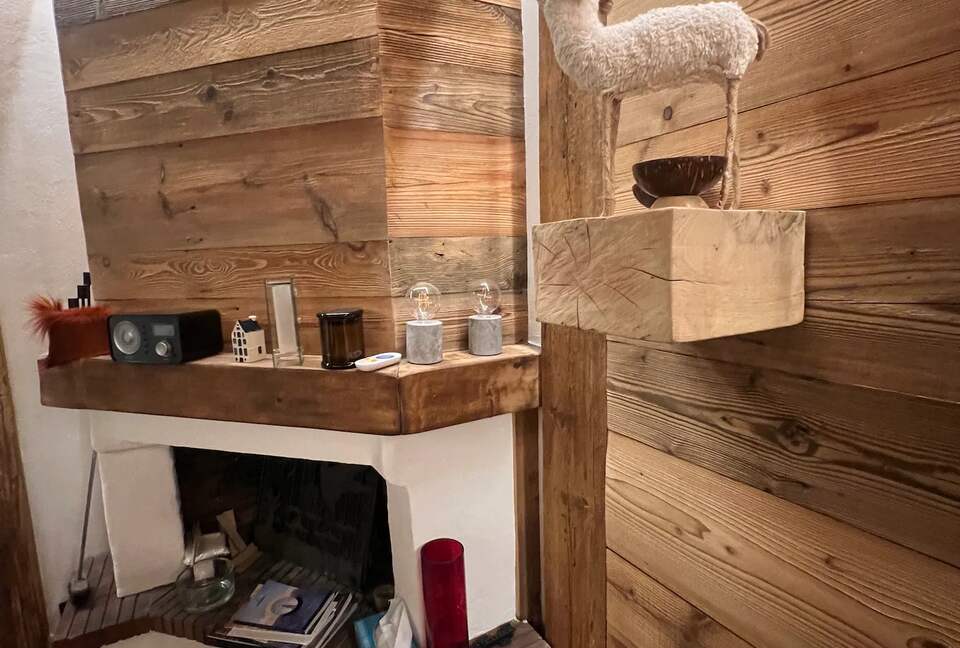 Le Regina | Old Wood brand new Alpine Apartment - Megeve, France