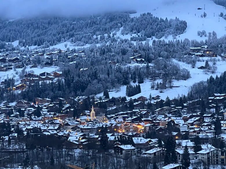 Le Regina | Old Wood brand new Alpine Apartment - Megeve, France