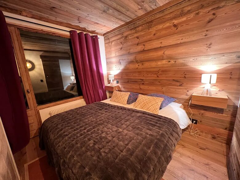 Le Regina | Old Wood brand new Alpine Apartment - Megeve, France