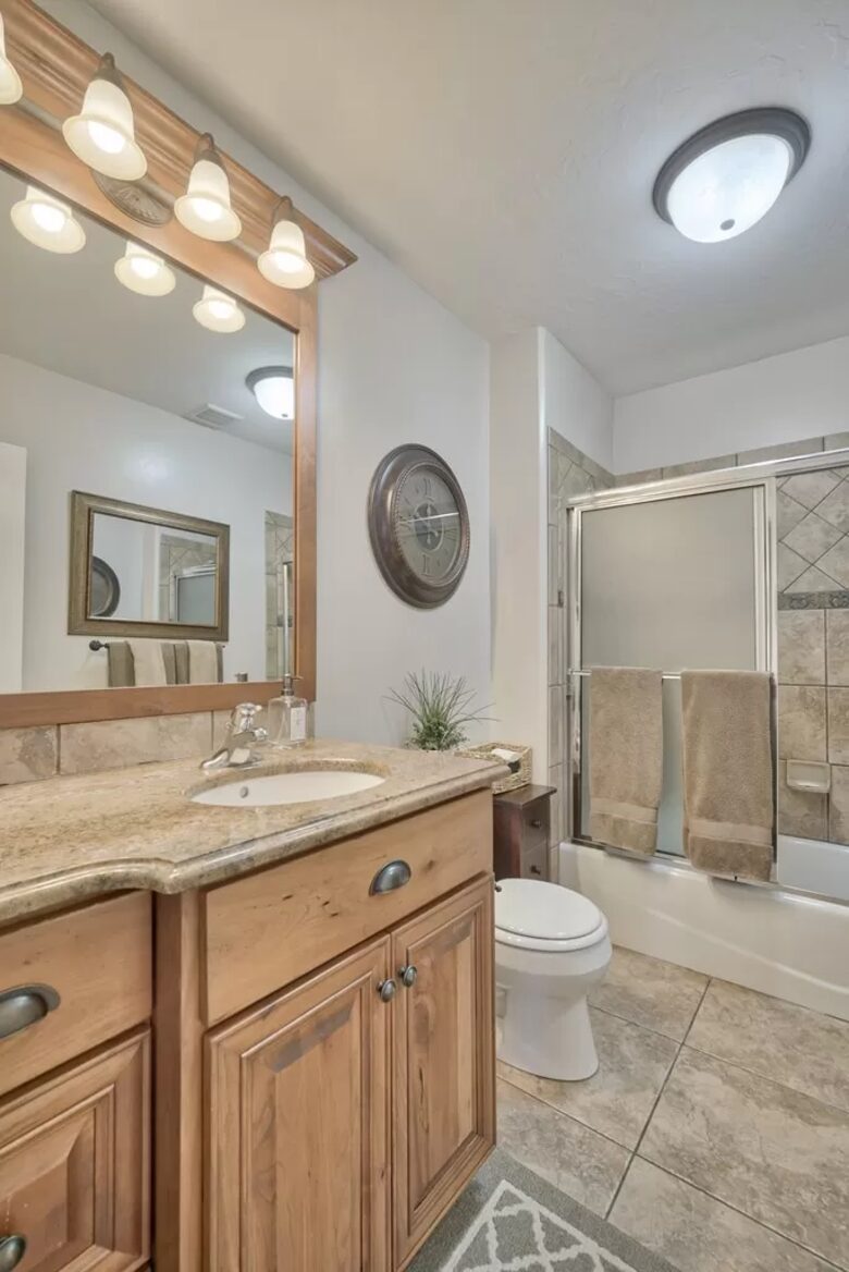 Country Estate in Idaho Falls - Idaho Falls, Idaho