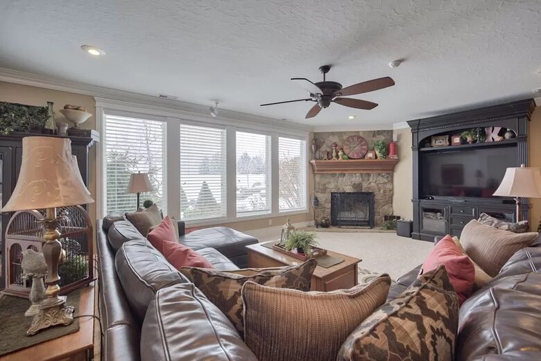 Country Estate in Idaho Falls - Idaho Falls, Idaho