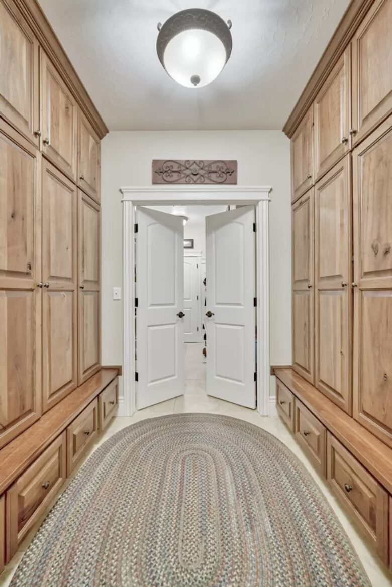 Country Estate in Idaho Falls - Idaho Falls, Idaho