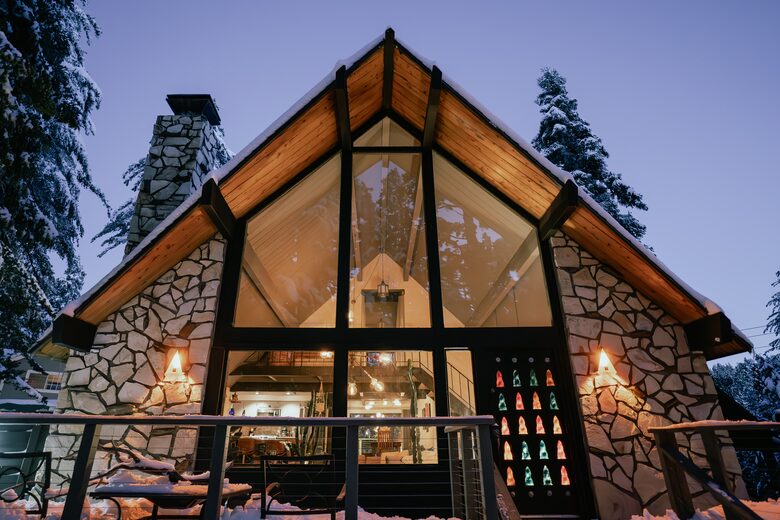 Paradise in the Pines - Twin Peaks, California
