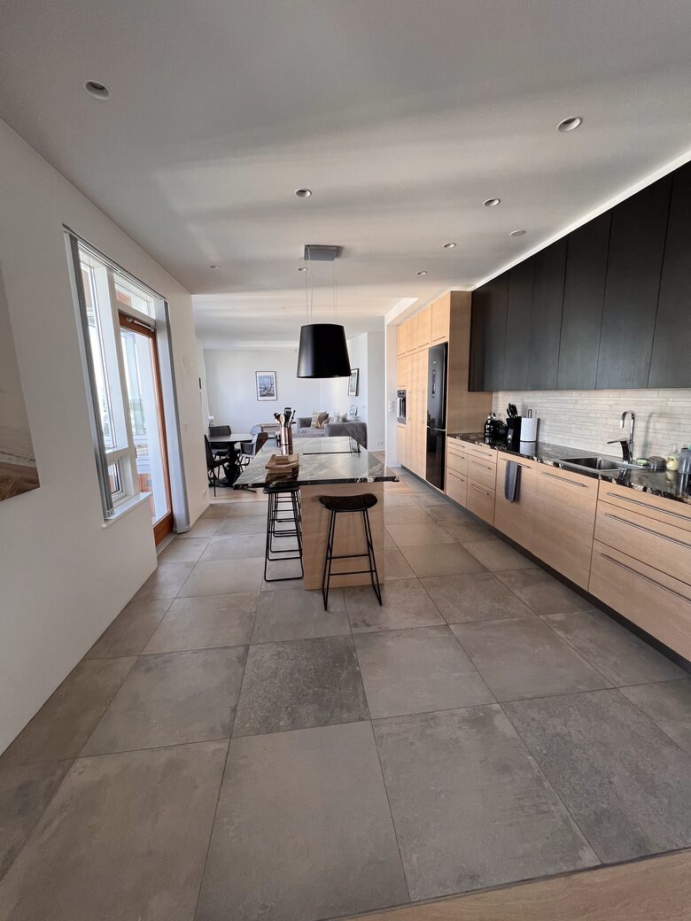 Luxurious Nordic Retreat - Reykjavík, Iceland