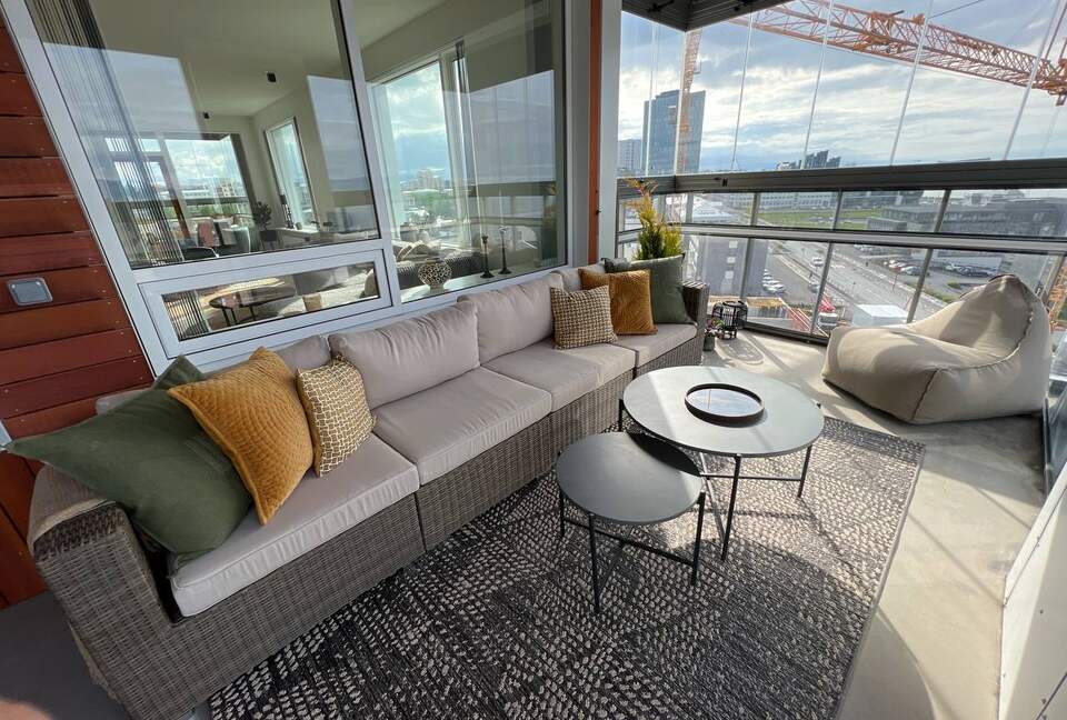 Luxurious Nordic Retreat - Reykjavík, Iceland