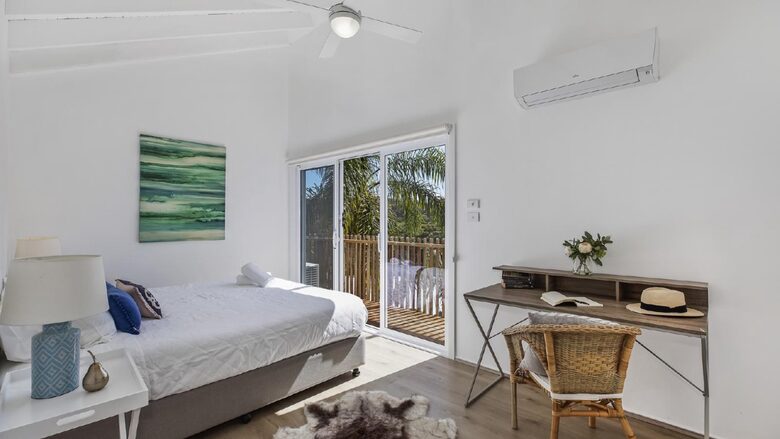 Coastal Haven Beach House - Copacabana, Australia