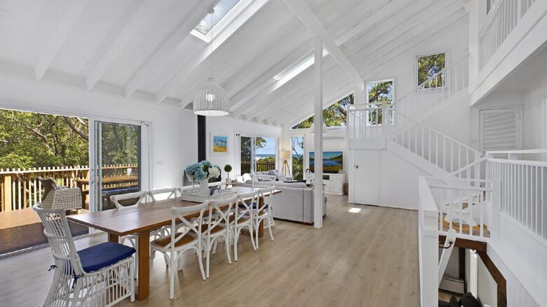 Coastal Haven Beach House - Copacabana, Australia