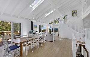Coastal Haven Beach House - Copacabana, Australia