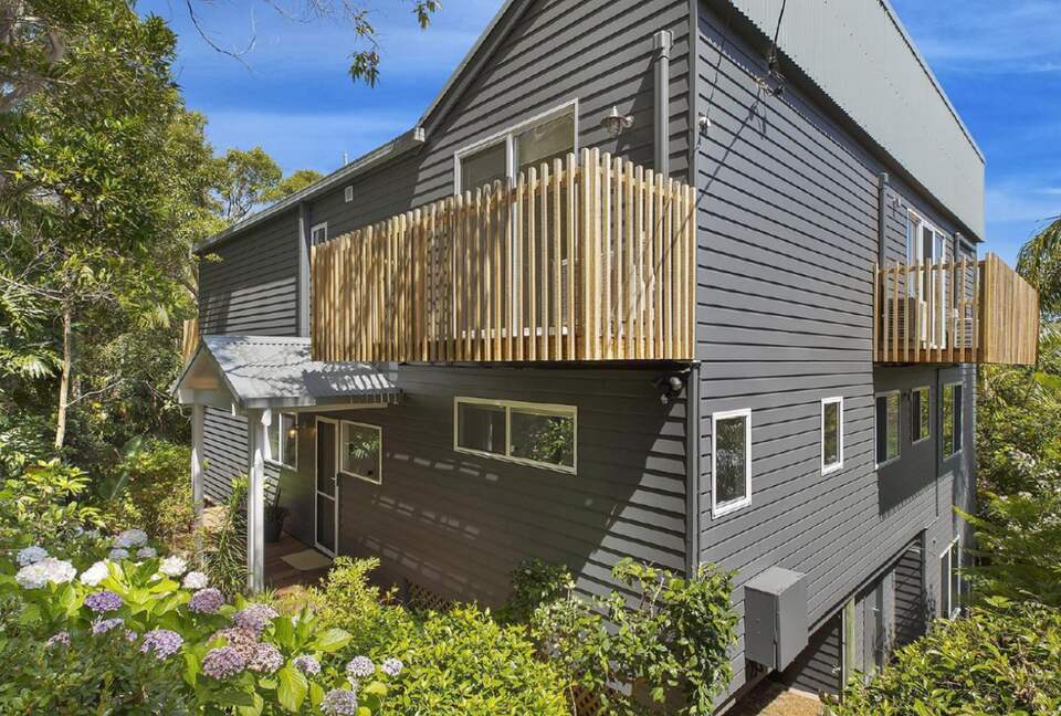Coastal Haven Beach House - Copacabana, Australia
