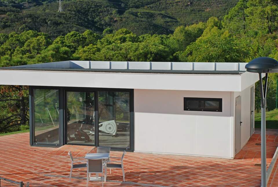 Modern Apartment with View to Gibraltar + Jacuzzi - Estepona, Spain