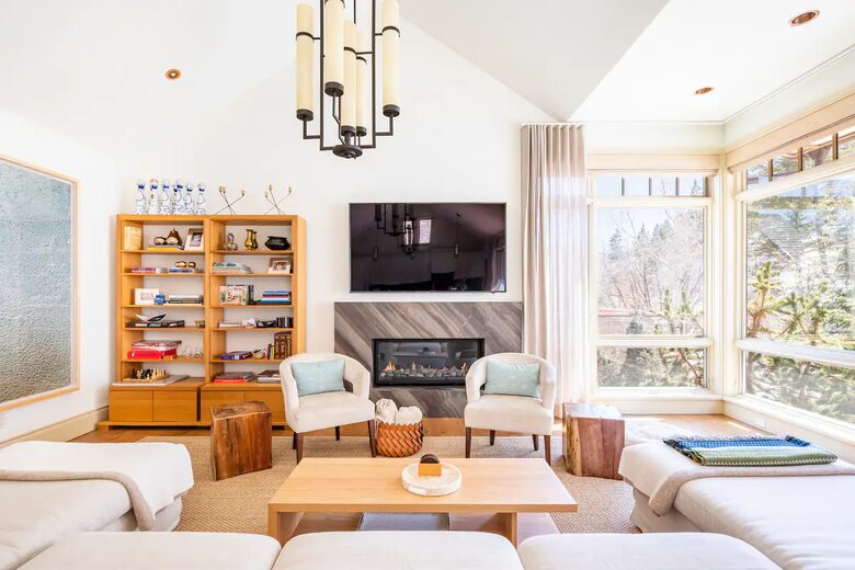 Modern Aspen Beauty - Aspen, Colorado