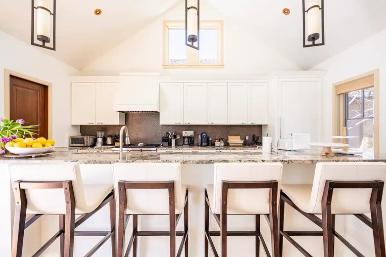 Modern Aspen Beauty - Aspen, Colorado