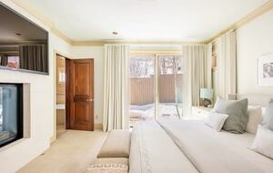Modern Aspen Beauty