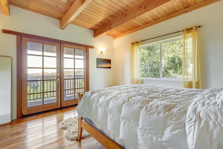 Occidental Chalet - Occidental, California