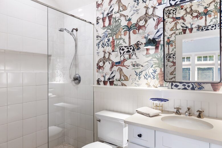 Chic and Serene East Hampton Home - East Hampton, New York