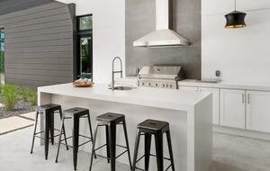 Luxe Estate in the Heart of Naples