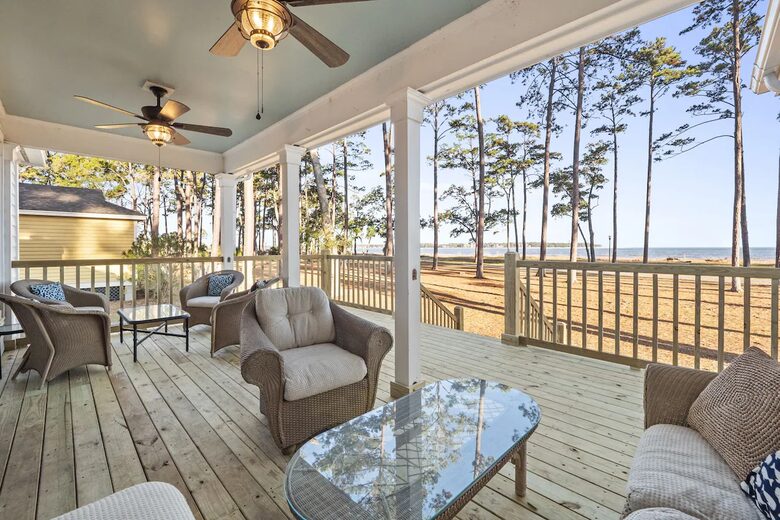 Daufuskie Island Oceanfront Cottage - Daufuskie Island, South Carolina