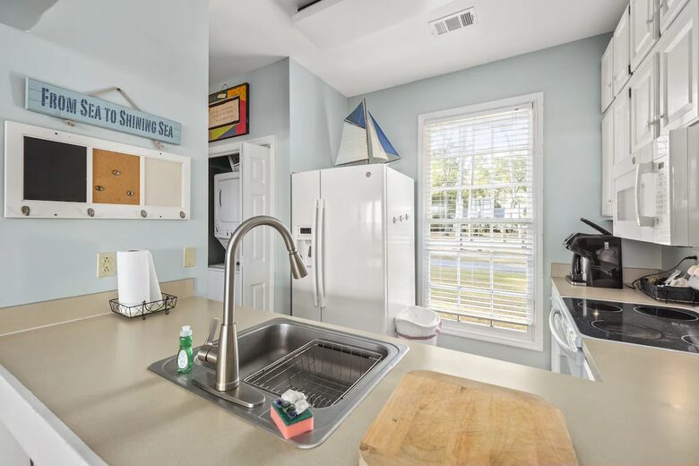 Daufuskie Island Oceanfront Cottage - Daufuskie Island, South Carolina