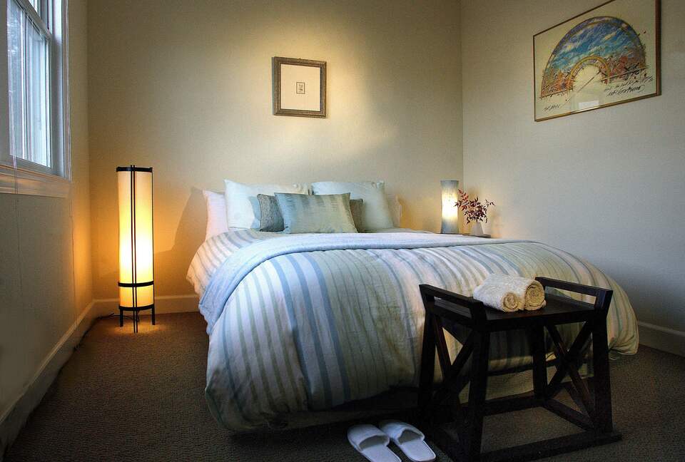 Guest Bedroom 4 with Queen Bed & Walk-in Closet