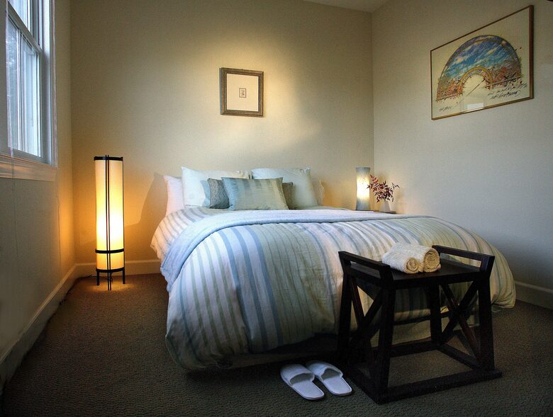 Guest Bedroom 4 with Queen Bed & Walk-in Closet