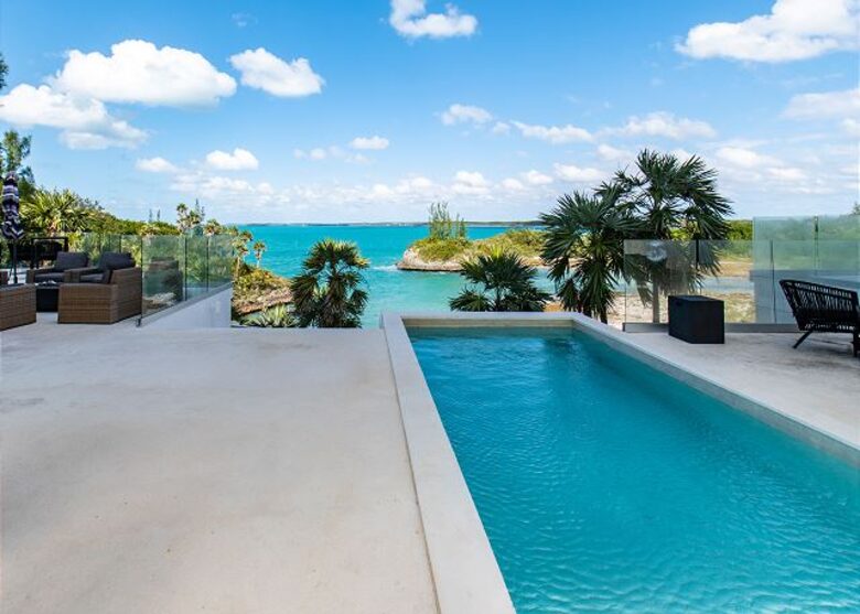 Private Beach Retreat - Palmetto Point, Bahamas