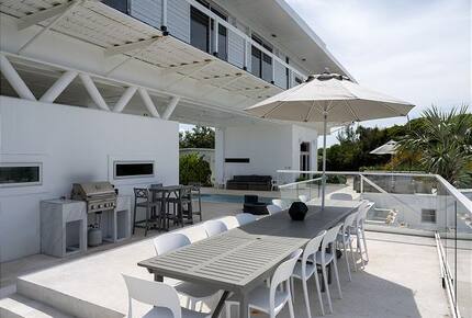 Private Beach Retreat - Palmetto Point, Bahamas