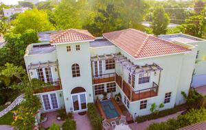 Casa del Corazon in Historic Flamingo Park - West Palm Beach, Florida