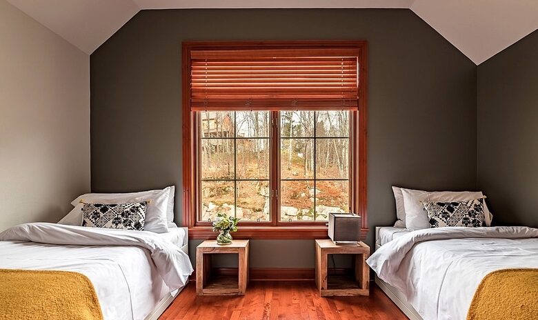 Alpine Elegance - Mont-Tremblant, Canada
