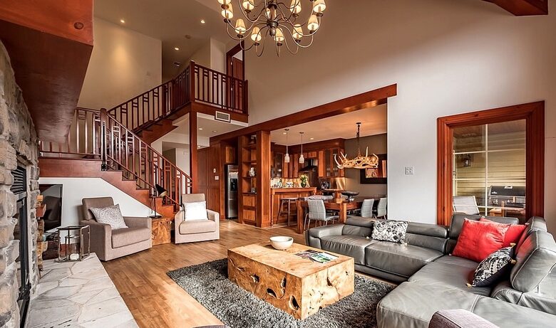 Alpine Elegance - Mont-Tremblant, Canada