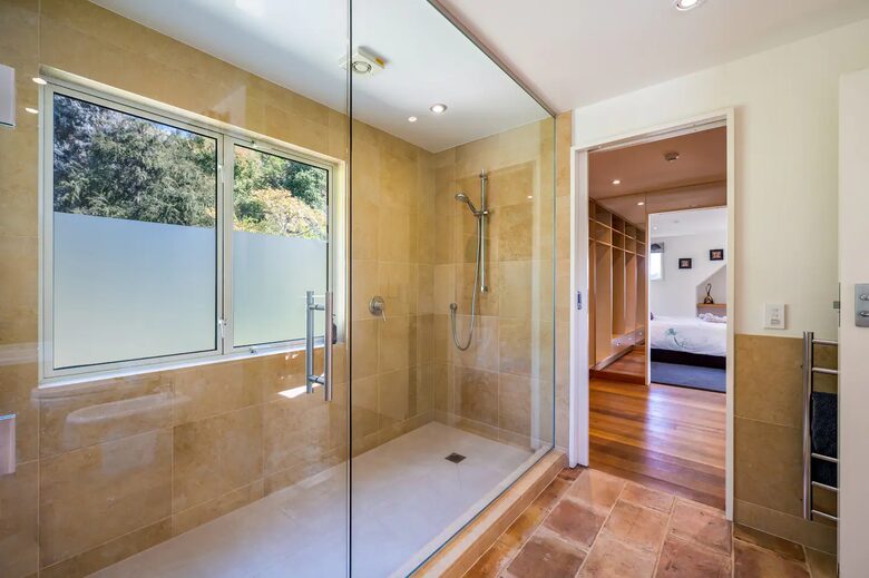 Hidden Oasis Retreat - Wanaka, New Zealand
