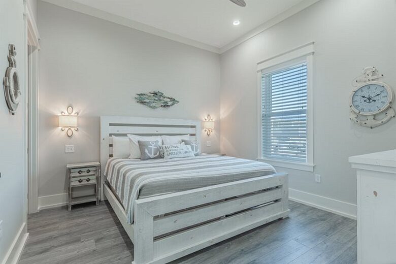 Sea Turtle Oceanfront Retreat - Panama City Beach, Florida