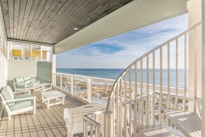 Sea Turtle Oceanfront Retreat - Panama City Beach, Florida