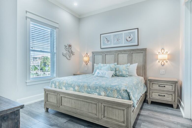 Sea Turtle Oceanfront Retreat - Panama City Beach, Florida