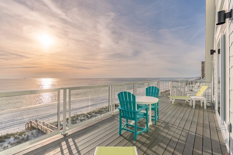 Sea Turtle Oceanfront Retreat - Panama City Beach, Florida