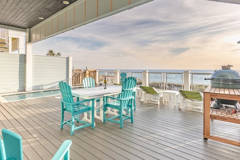 Sea Turtle Oceanfront Retreat - Panama City Beach, Florida