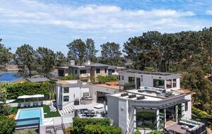 Del Mar Hilltop Oceanview Retreat - Del Mar, California