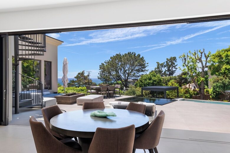 Del Mar Hilltop Oceanview Retreat - Del Mar, California