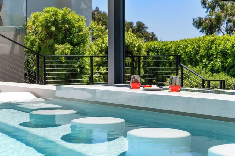 Del Mar Hilltop Oceanview Retreat - Del Mar, California