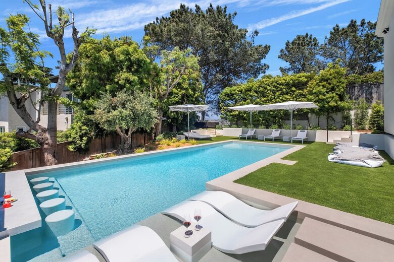 Del Mar Hilltop Oceanview Retreat - Del Mar, California