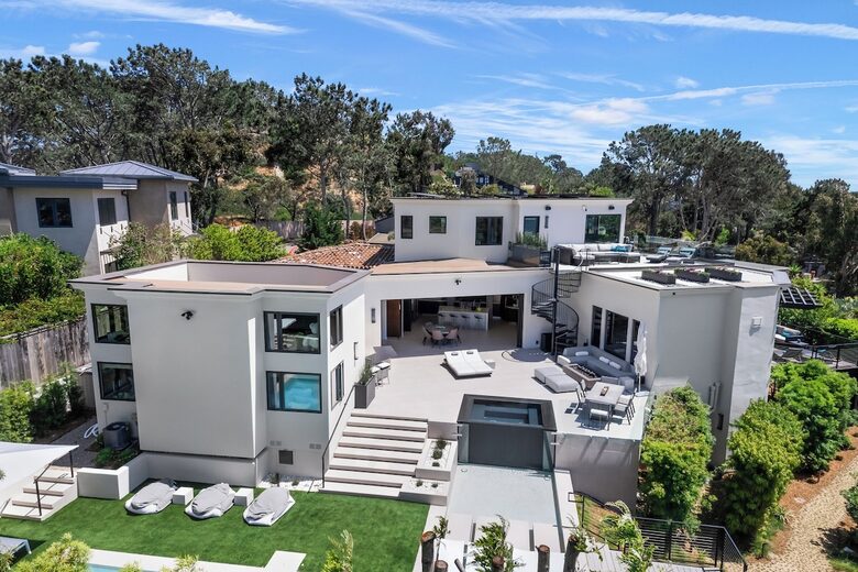 Del Mar Hilltop Oceanview Retreat - Del Mar, California