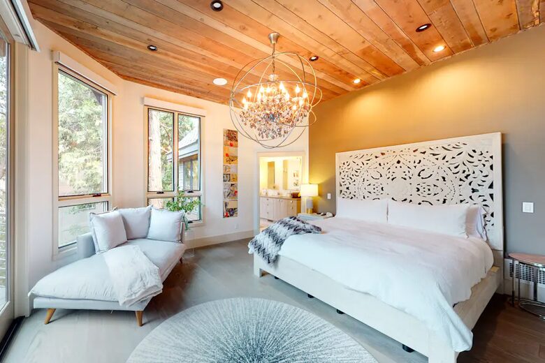 Luxury Lakefront Retreat - Lake Arrowhead, California